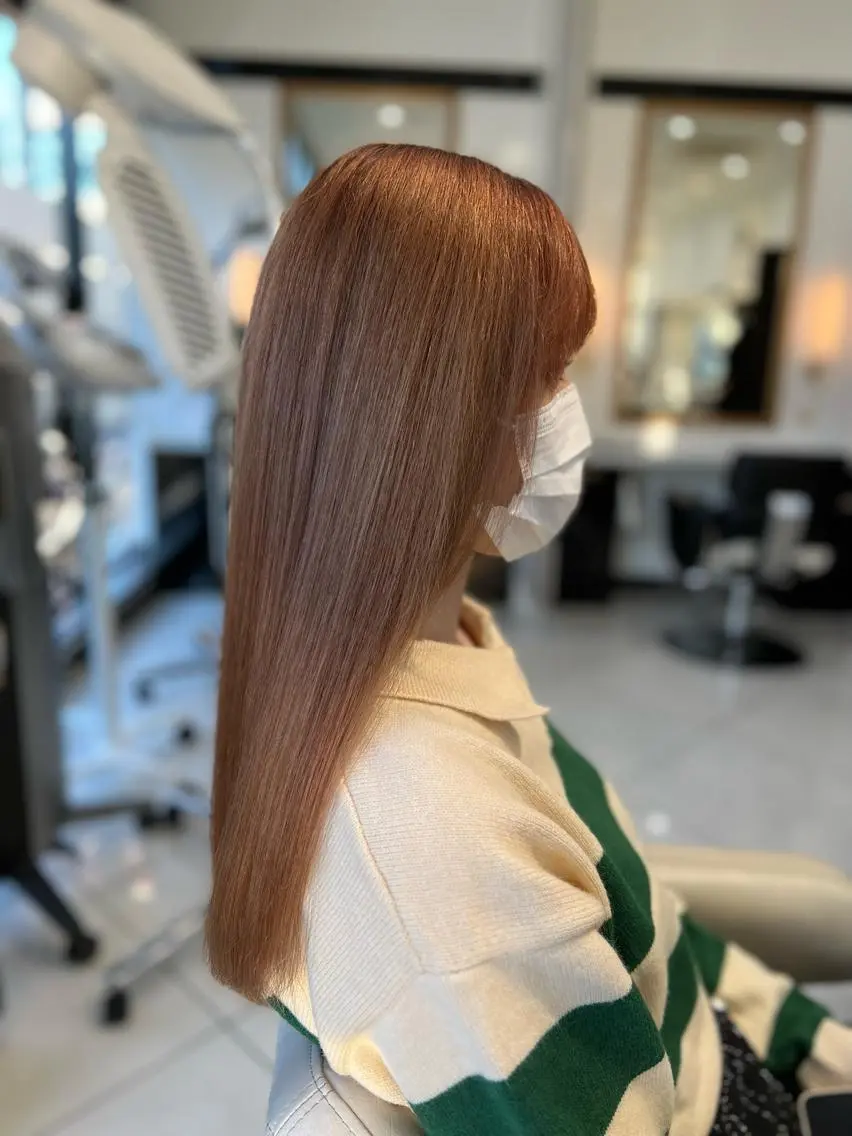 ロング カラー ブリーチ 髪質改善 縮毛矯正 トリートメント 【似合わせカラー】 西口嶺河のヘアスタイル