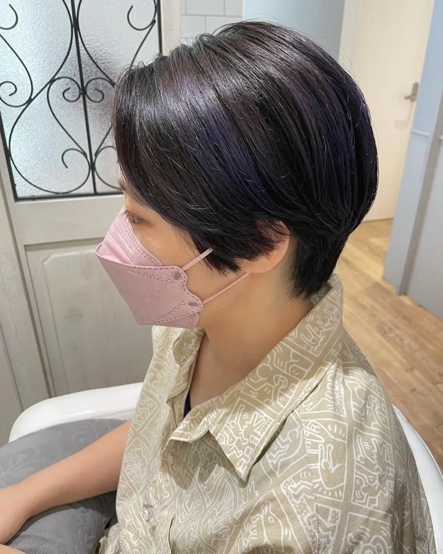 ミディアム カラー パーマ ヘアアレンジ メンズ キッズ ネイル マツエク・マツパ メンズブリーチ ブリーチ ブルーカラー ブルーラベンダー ラベンダーカラー 🫧垢抜けヘア🫧 SHIORIのヘアスタイル