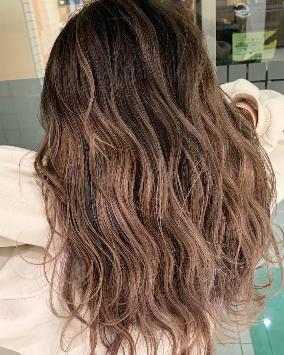 セミロング カラー バレイヤージュ レイヤーカット カット ヘアカラー ブリーチ/バレイヤ ージュ川端裕司のヘアスタイル