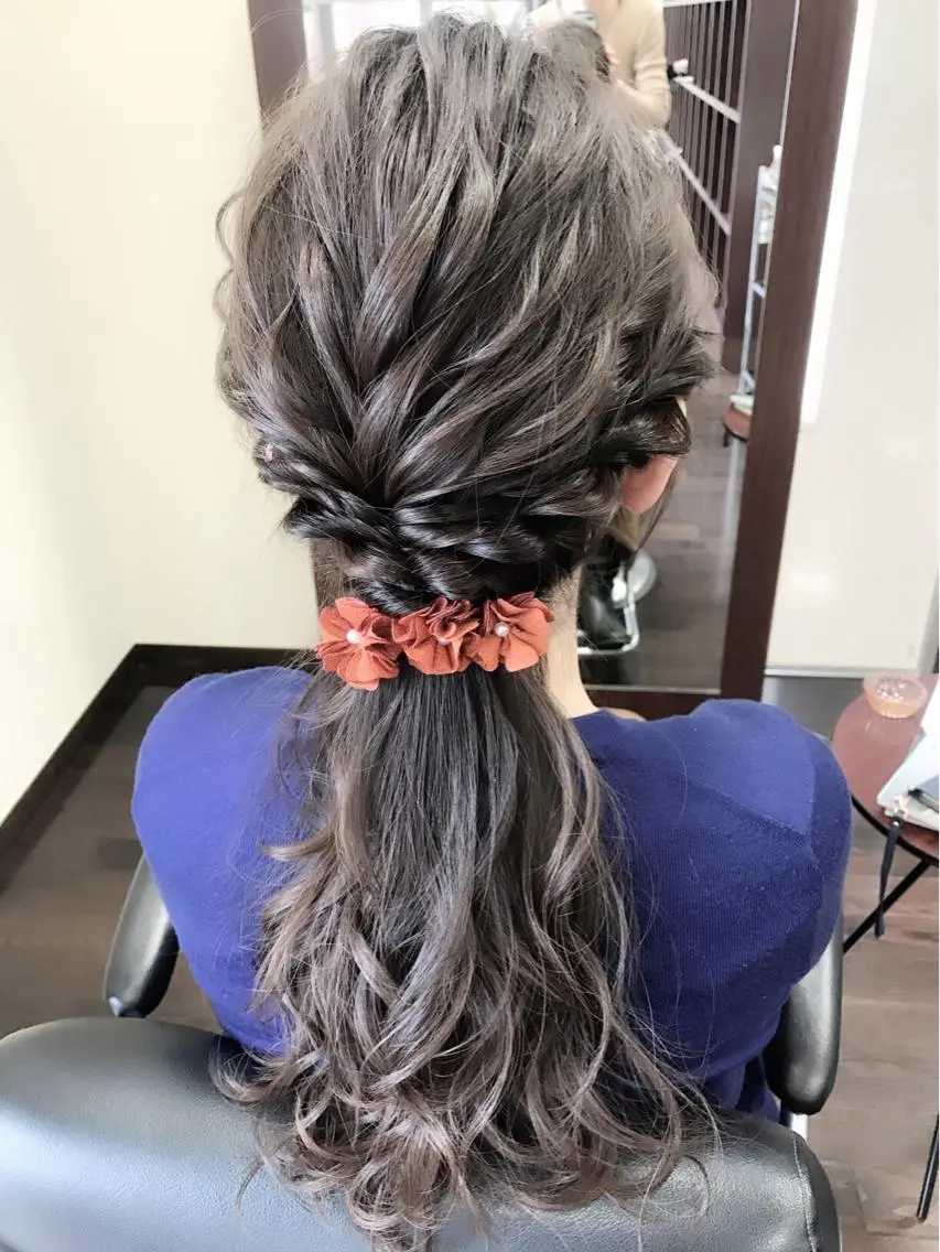 ロング ヘアアレンジ 沢田 瞳のヘアスタイル