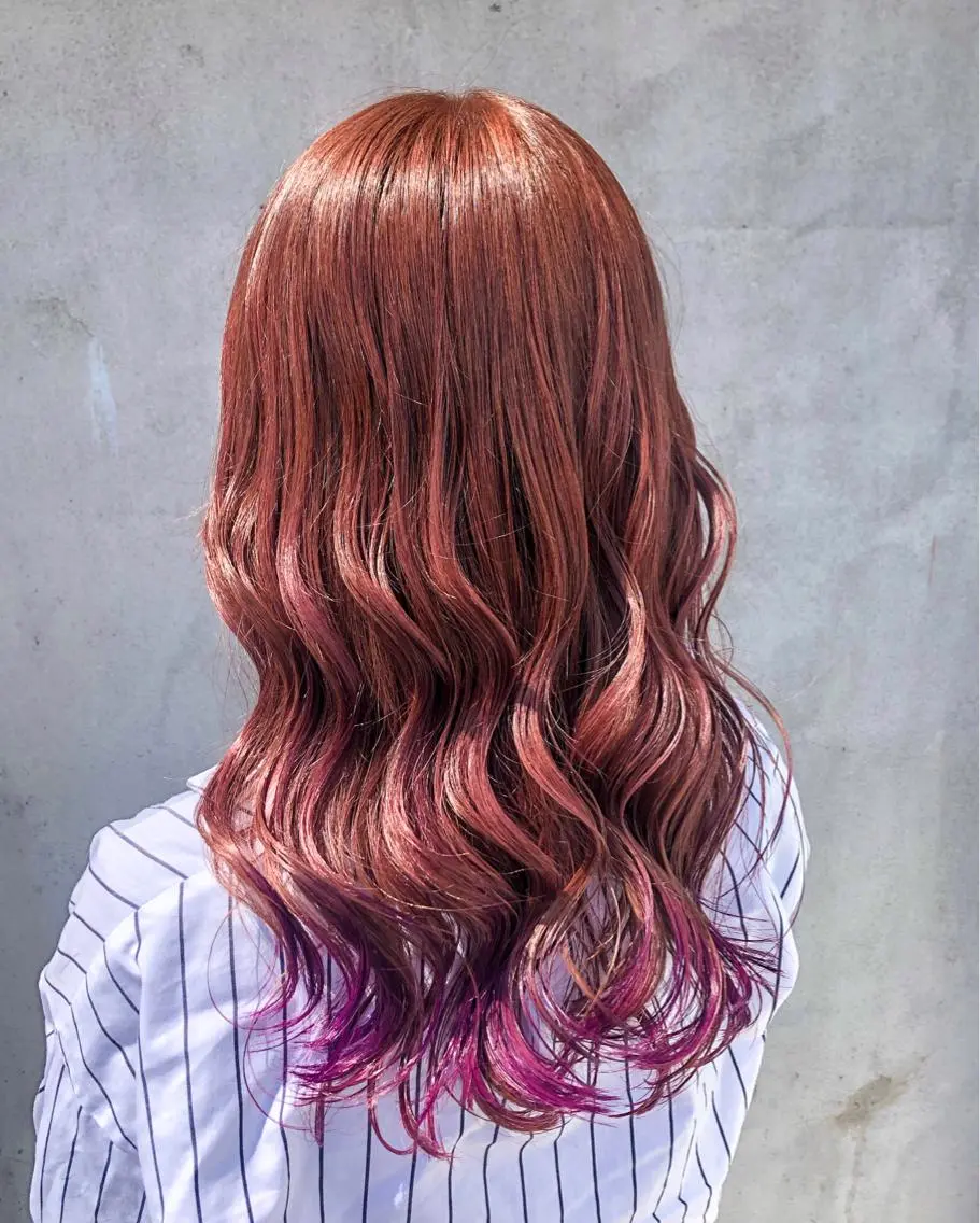 ロング カラー ブラウンカラー ピンクカラー ピンクブラウン 佐藤 美聡のヘアスタイル