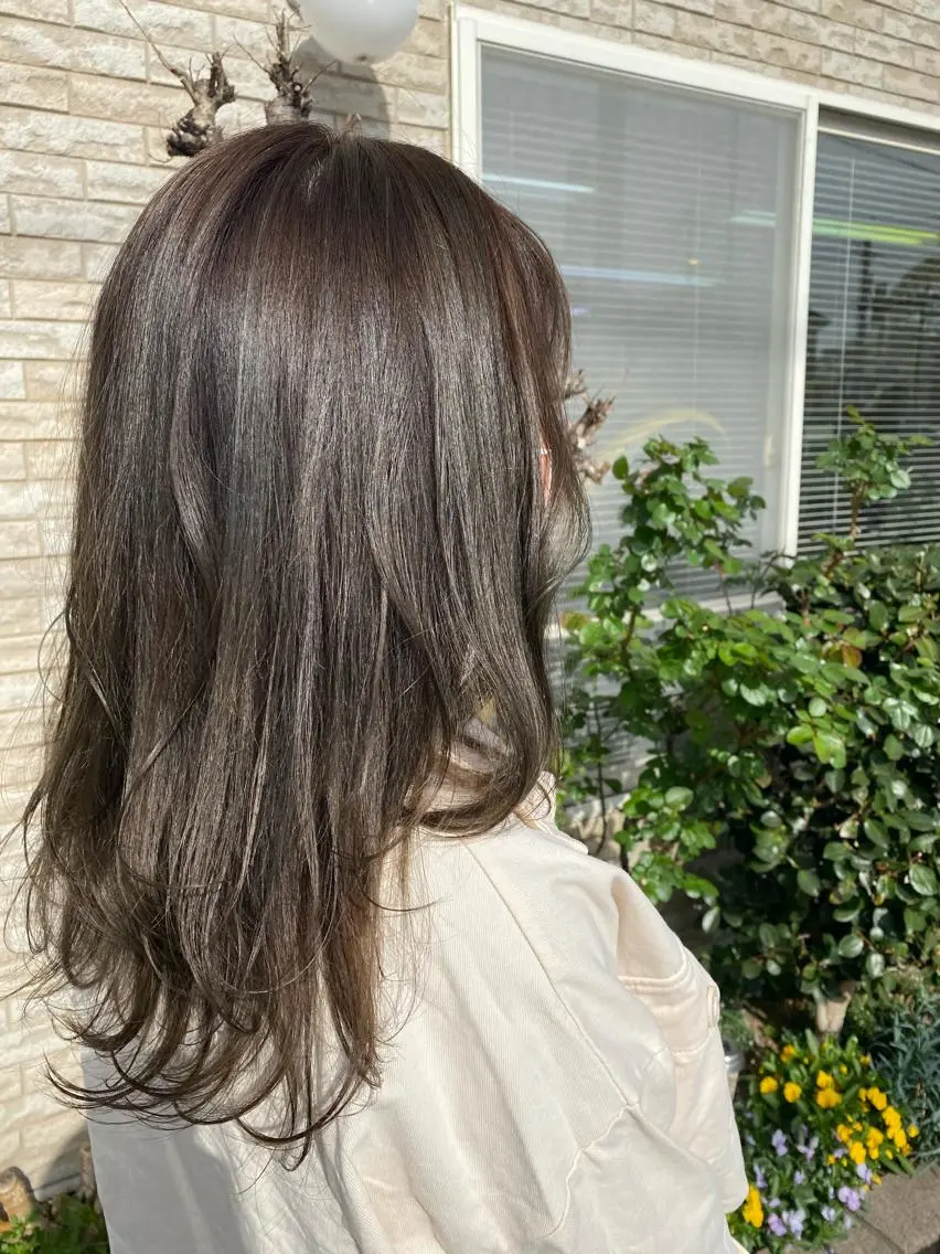 セミロング カット ヘアカラー トリートメント 永沼 真依のヘアスタイル