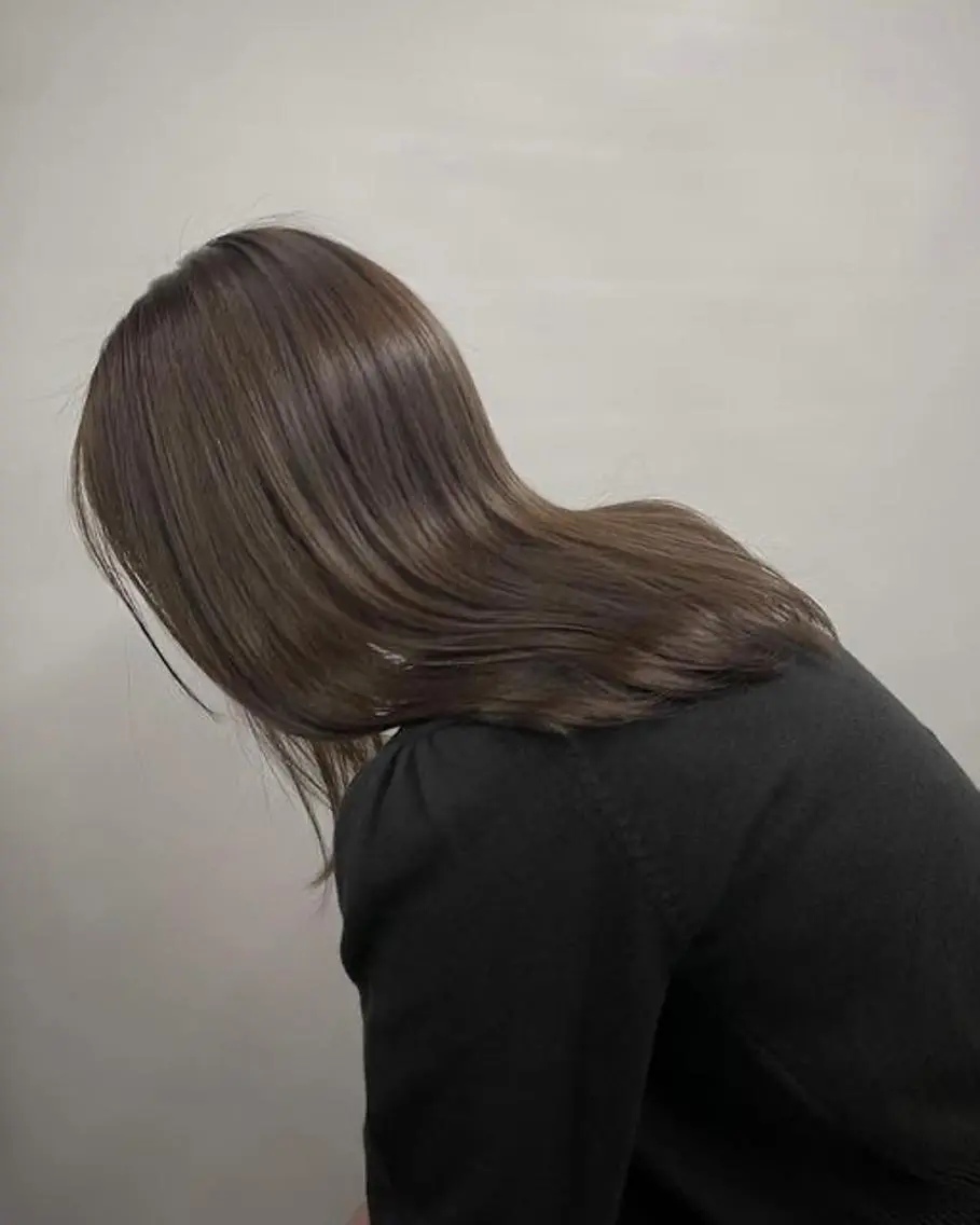 ロング カット ヘアカラー 佐藤 将斗のヘアスタイル