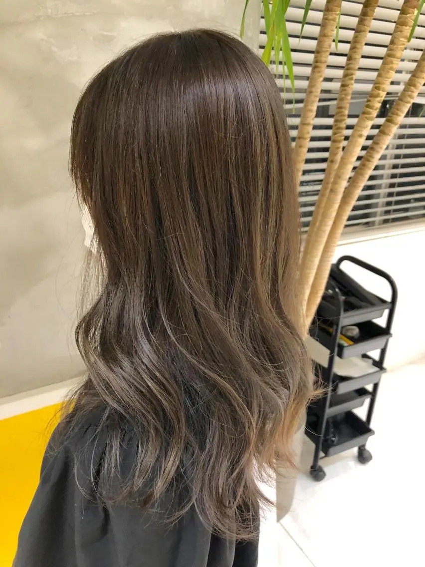 ロング カラー カット ヘアカラー トリートメント 🦕小林 大地🦕のヘアスタイル