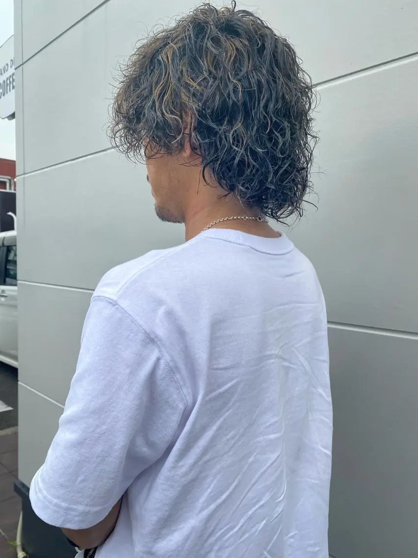 パーマ メンズ メンズメッシュ カット パーマ 山﨑 大暉【ダブルカラー】のヘアスタイル