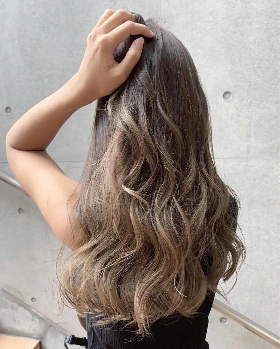 ロング カラー box  mico. mutsumiのヘアスタイル