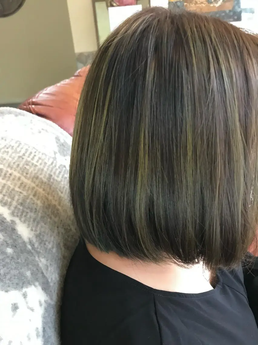 カラー ブリーチ ハイライトカラー 小山 理紗のヘアスタイル