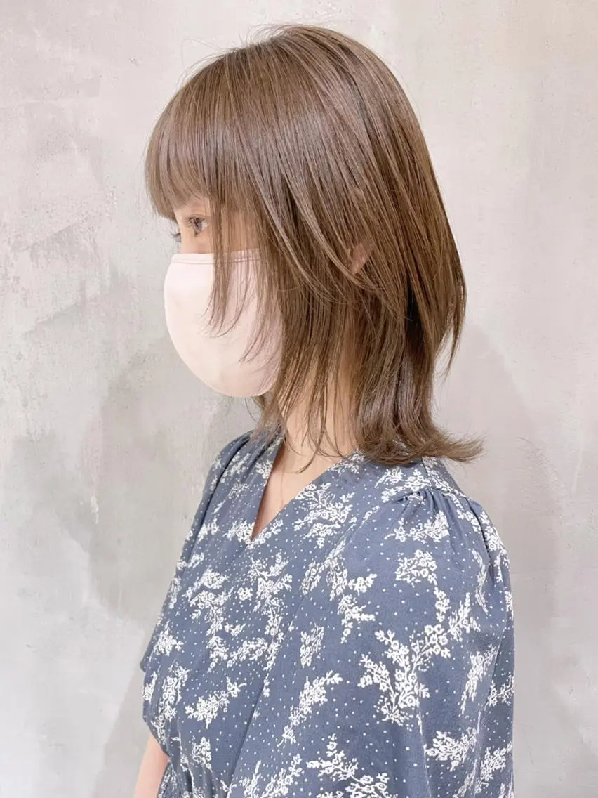 ミディアム カラー パーマ ヘアアレンジ ベージュカラー くびれヘア ITbyALBUM 藤沢店のヘアスタイル