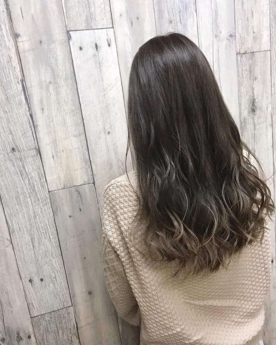 ロング カラー パーマ ヘアアレンジ メンズ キッズ 透明感カラー グラデーションカラー ロング Forest. -髪質改善-のヘアスタイル