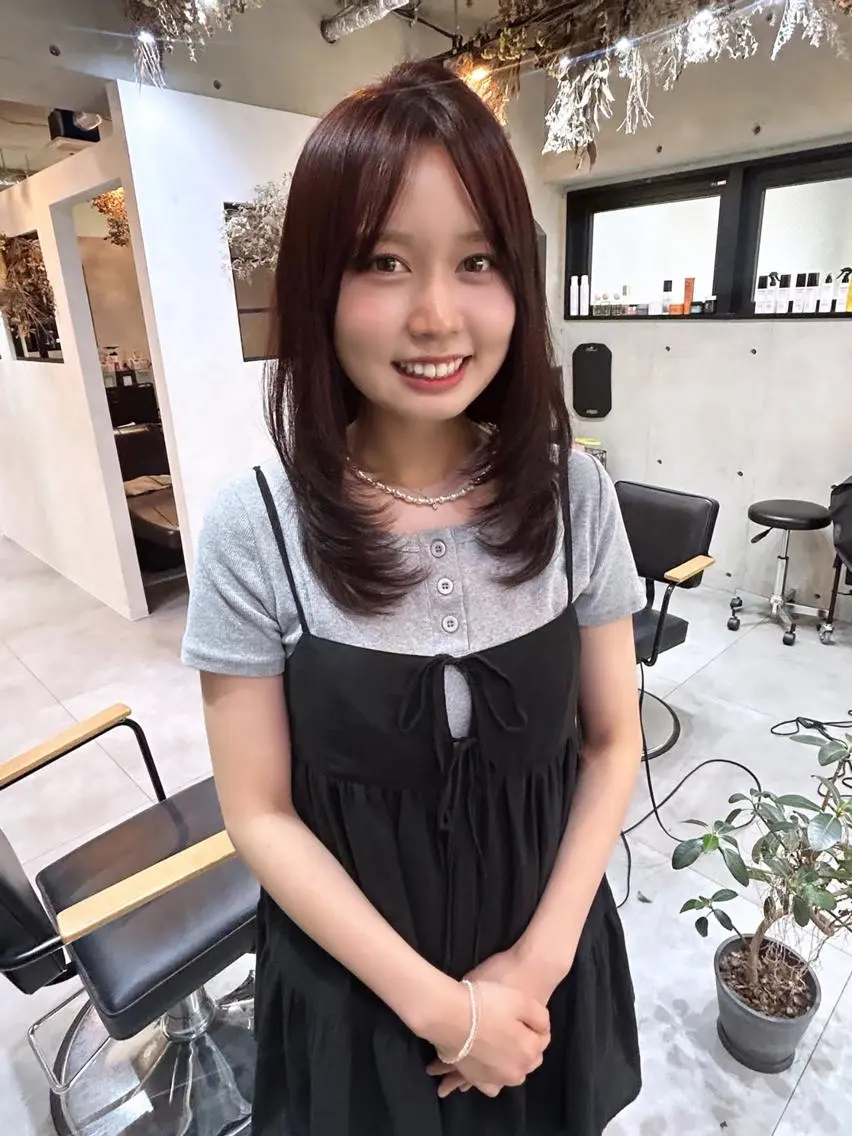 セミロング レイヤーカット Blume…Kent 天文館レイヤーカットのヘアスタイル
