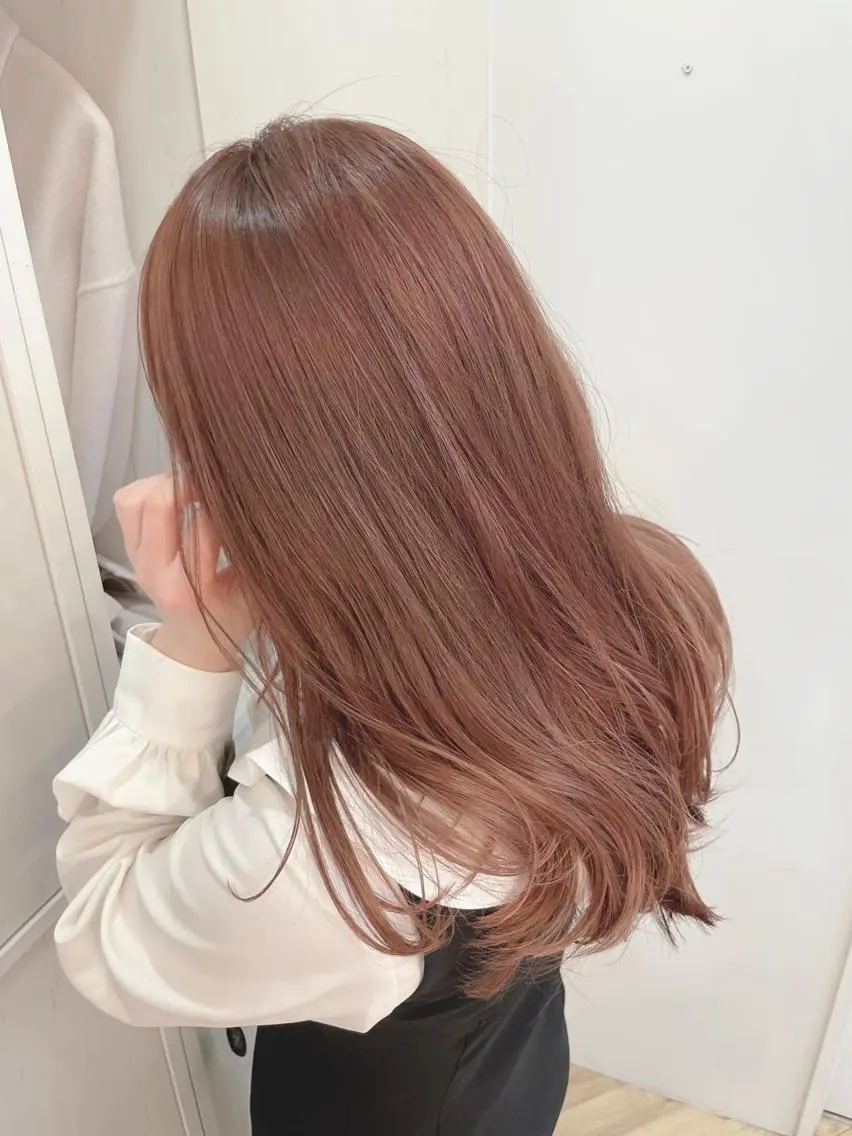 セミロング カラー 切りっぱなしボブ ベージュカラー ブリーチ ケアブリーチ ケアカラー 🫧髪質改善🫧 神田紗来のヘアスタイル