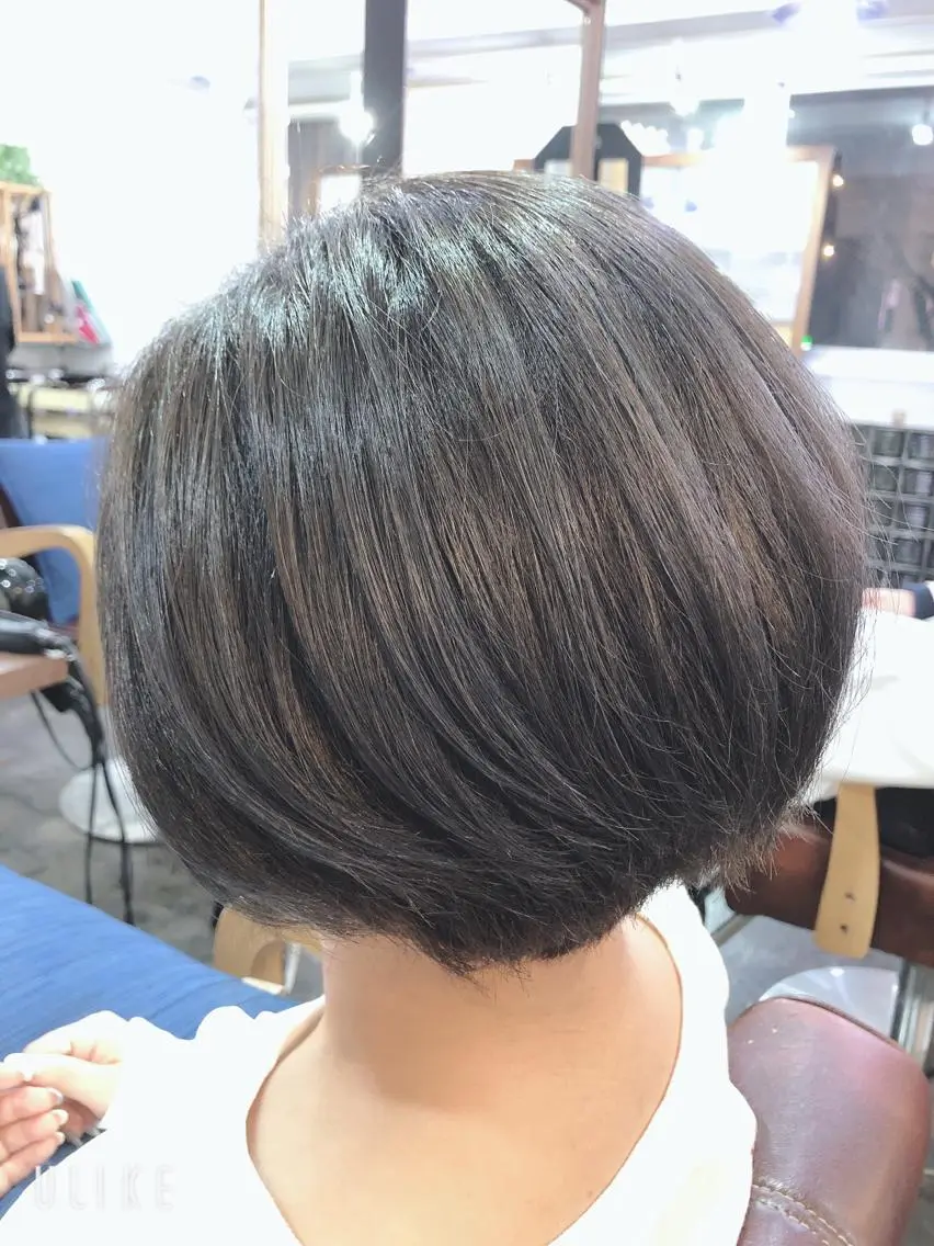ショート カット ヘアカラー トリートメント 吉田 典弘のヘアスタイル