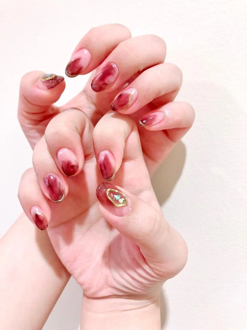ネイル ニュアンスネイル nail salon REMのネイルデザイン