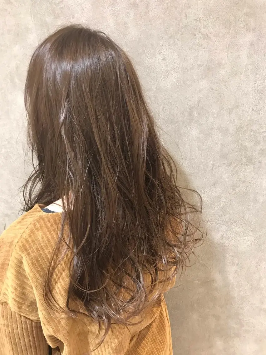 セミロング カラー ベージュカラー ハイトーンカラー カット ヘアカラー ショート／透明感 カラー加治竜汰💡のヘアスタイル