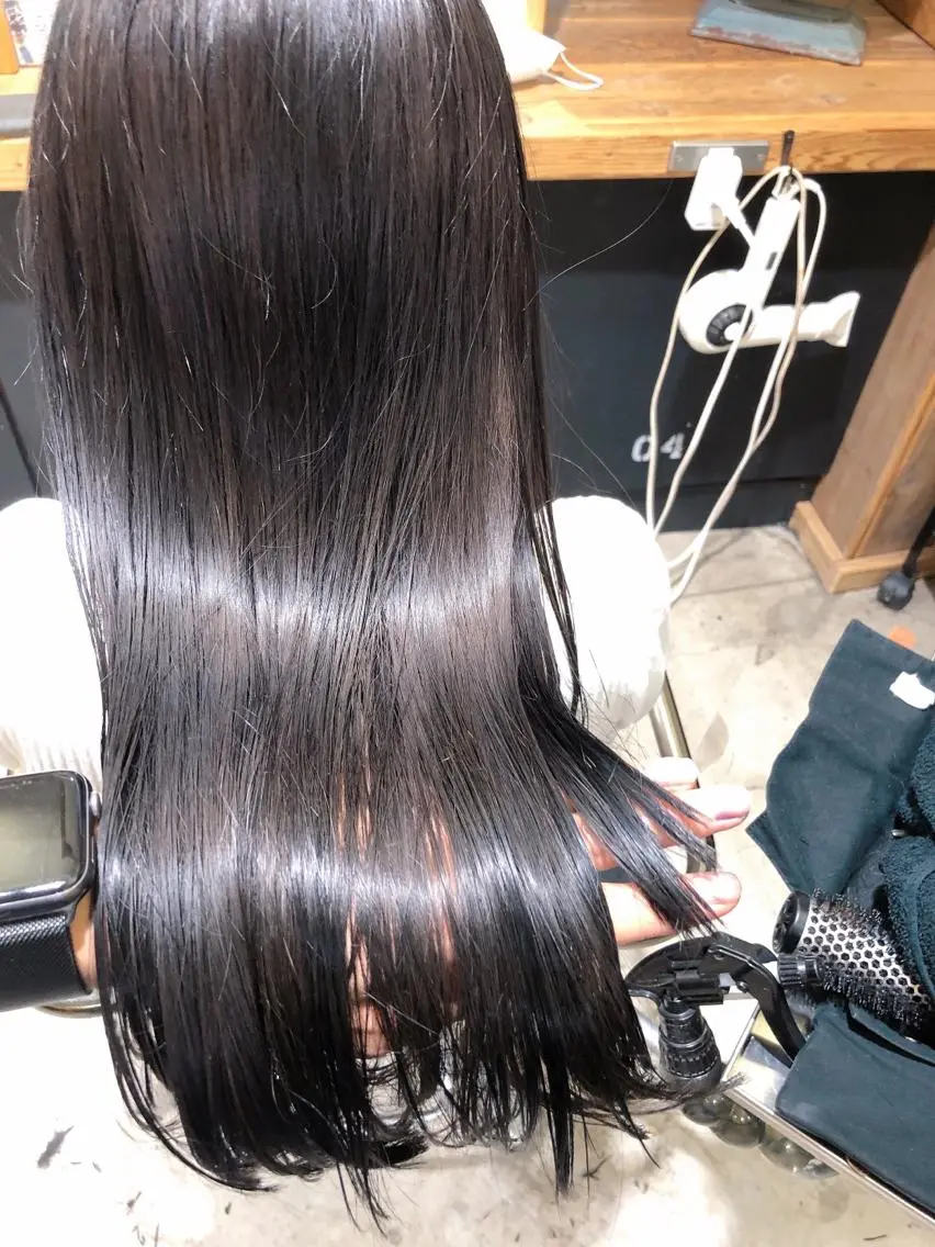 ロング カラー グレージュ カット ヘアカラー 舘野 太嘉宏のヘアスタイル
