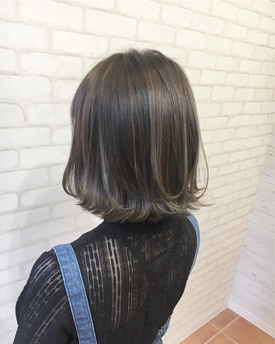 ショート カラー グレージュ モカグレージュ ✨艶髪✨透明感✨ 山内大樹のヘアスタイル