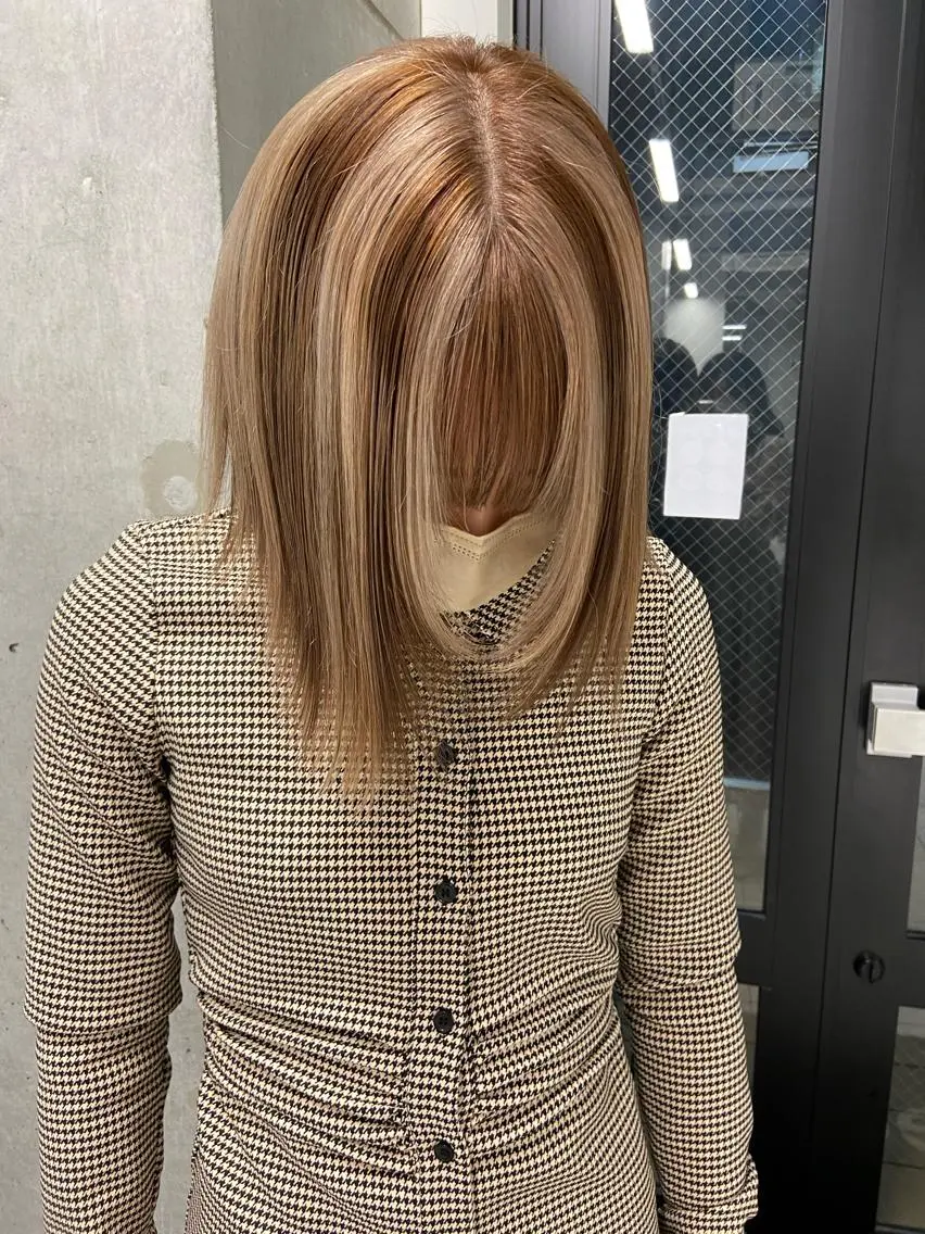 ミディアム Amelie yunのヘアスタイル