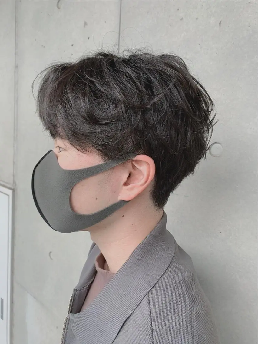 ショート メンズ アップバング メンズ韓国風 マッシュ 韓国風ヘア パーマ 難波 勝哉のヘアスタイル