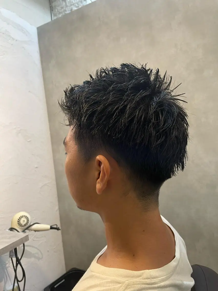 メンズ センターパート マッシュウルフ マッシュ メンズパーマ メンズショート カット ヘアセット 心斎橋/メンズ /ルレイル/地形真希のヘアスタイル
