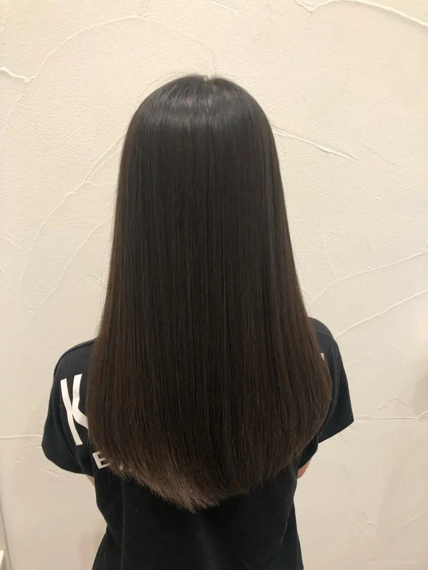 セミロング くせ毛 Ash中目黒店 榊間茜のヘアスタイル