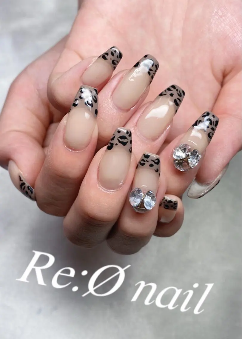 ネイル フレンチネイル ハンドネイル Re:Ø nail 🩵TSUJIのネイルデザイン