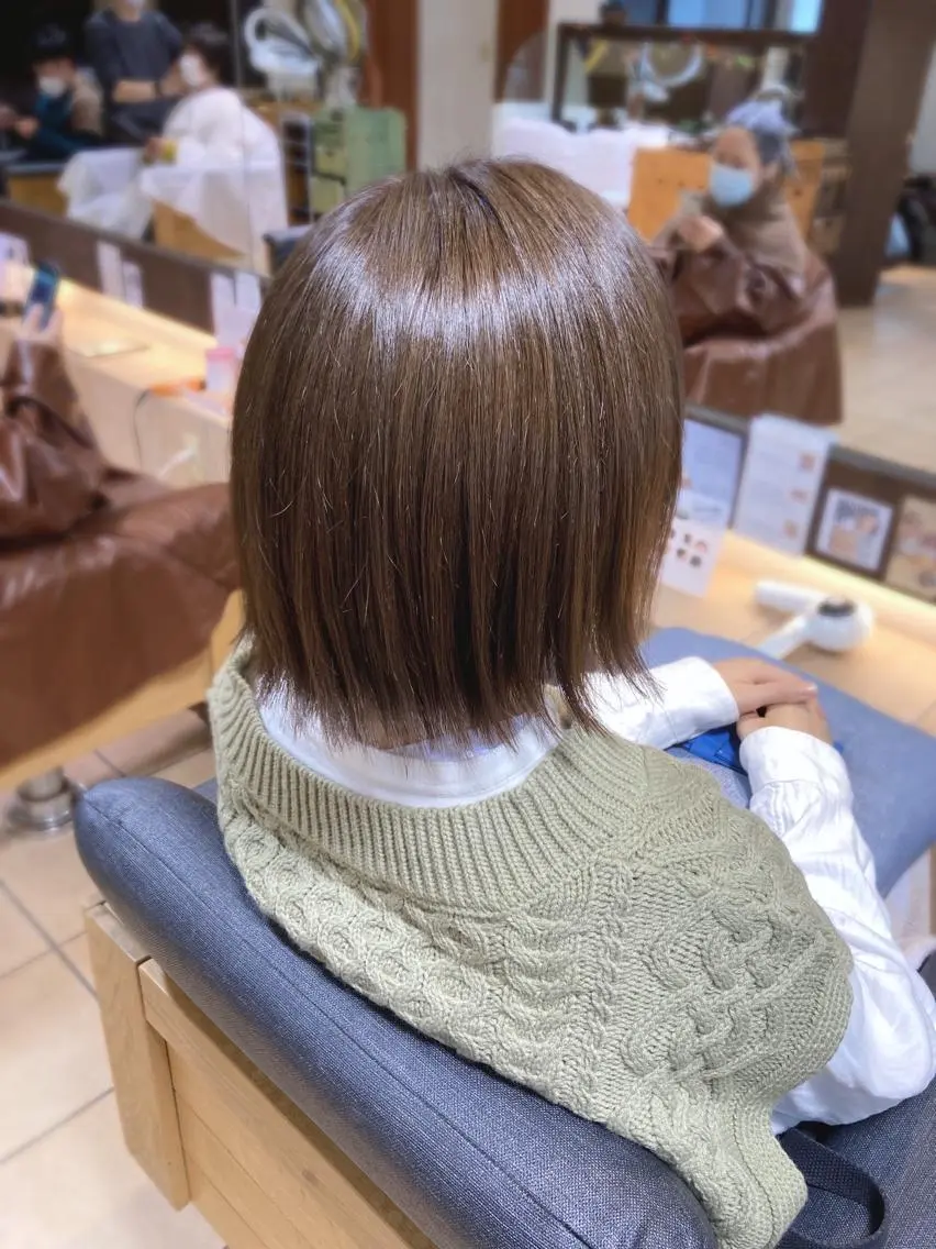 ショート カラー カット ヘアカラー トリートメント 奥谷 美代子のヘアスタイル