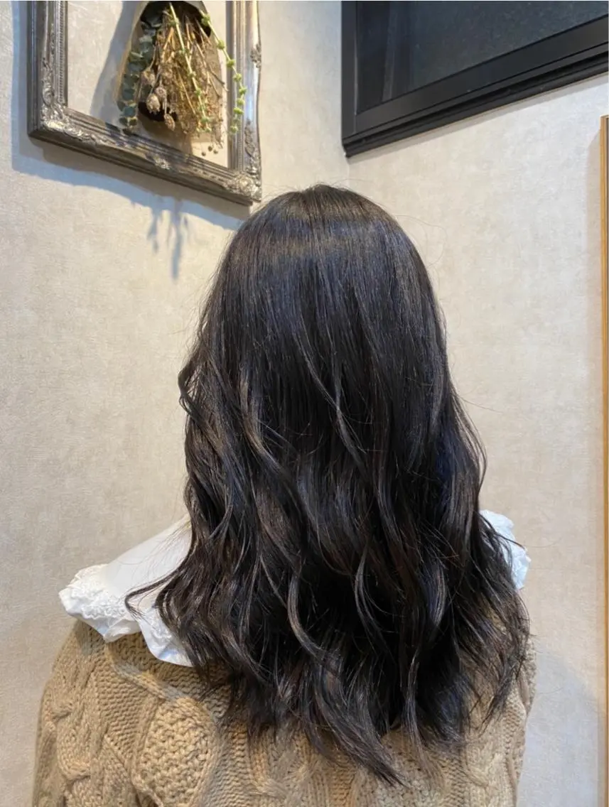 セミロング カラー 齊藤 萌香のヘアスタイル