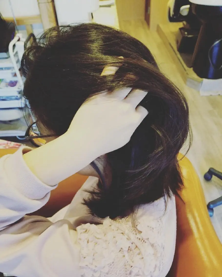 ミディアム 外国人風カラー 学生 spa hair ark 富井直美のヘアスタイル