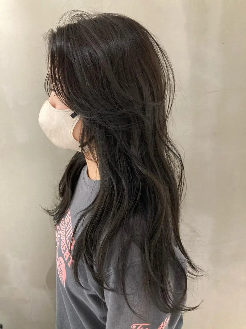 ロング ヘアカラー Larry🌼中下 美香のヘアスタイル