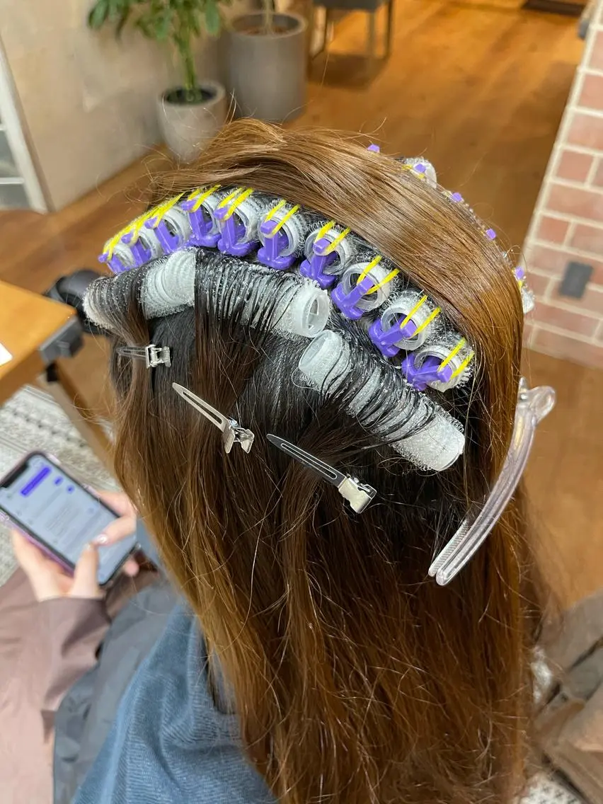 セミロング 開發 智也のヘアスタイル