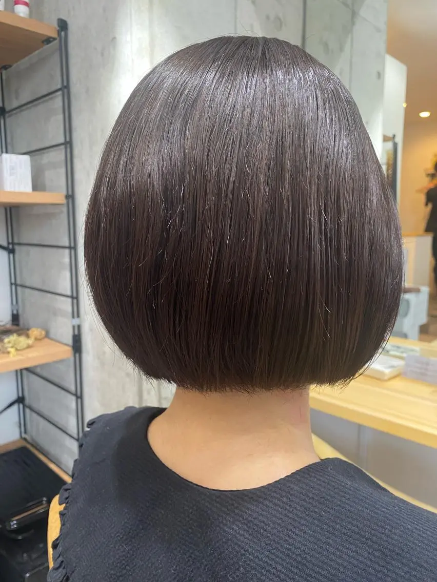 ショート カット ヘアカラー トリートメント 似合う髪型が 分からない方へのヘアスタイル
