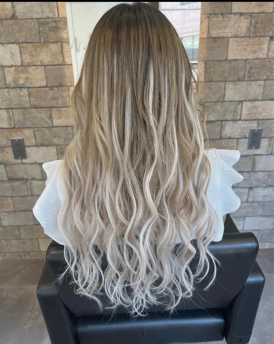 ロング シールエクステ エクステ ヘアカラー トリートメント エクステ Fan.ray店長 🌈 HIBIKIのヘアスタイル