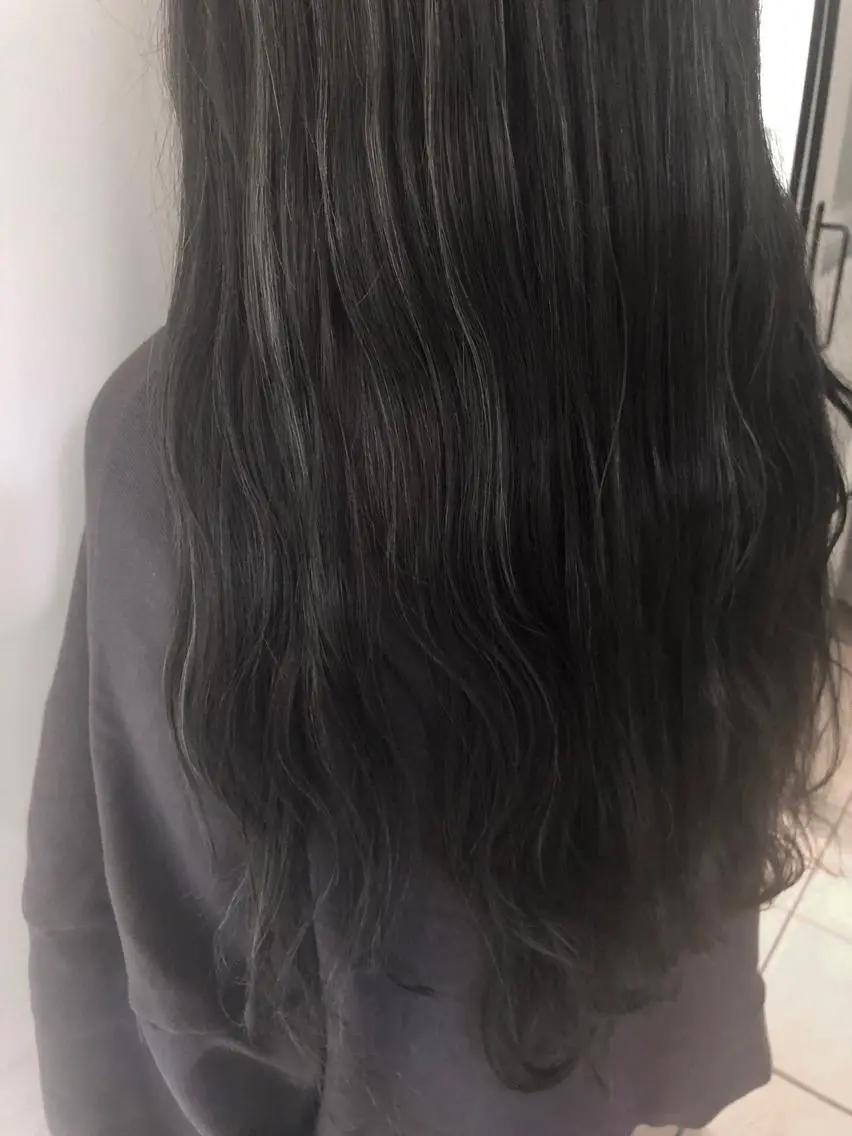 ロング カラー ブルーカラー ブルージュ 韓国hair ·͜· watanabeのヘアスタイル