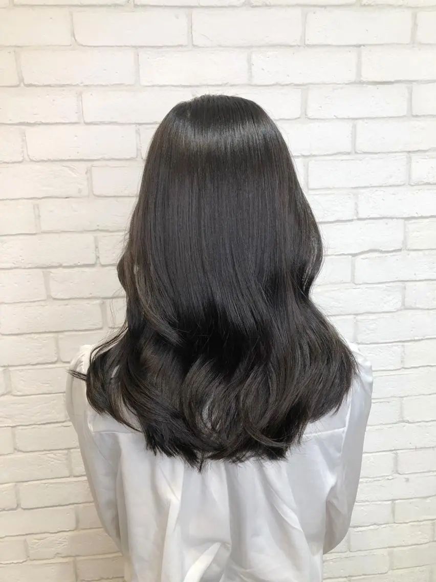 ミディアム カラーアンドケアリタ kitamuuuのヘアスタイル