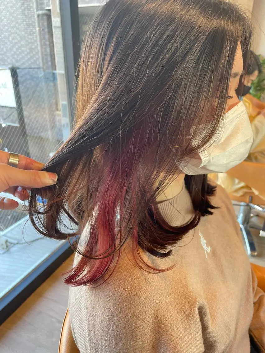 ミディアム カラー イヤリングカラー ピンクカラー バイオレットカラー ヘアカラー 髪質改善/ブリーチ 田代 龍我のヘアスタイル