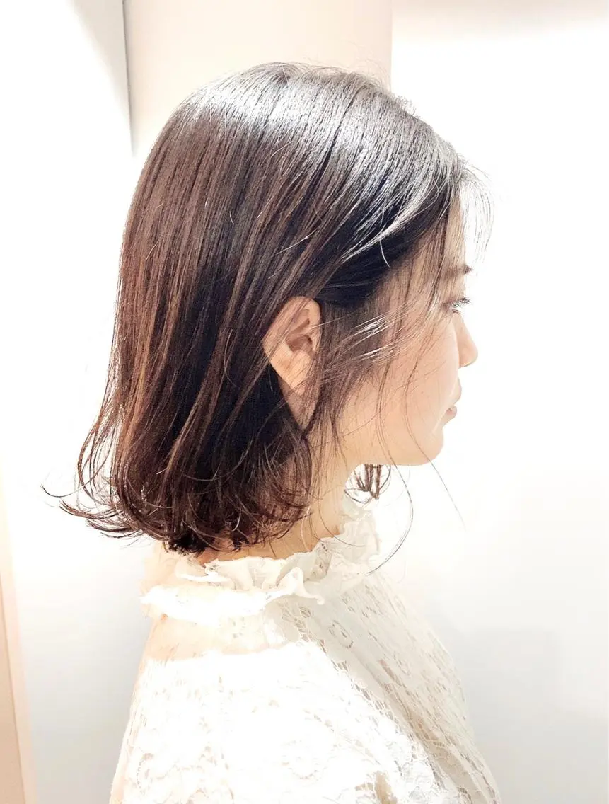 ミディアム ボブ moanin モーニンのヘアスタイル