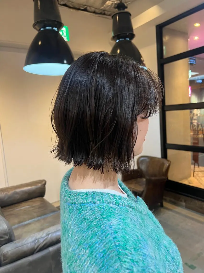 ショート 切りっぱなしボブ ボブ beleefric 🩵チセのヘアスタイル