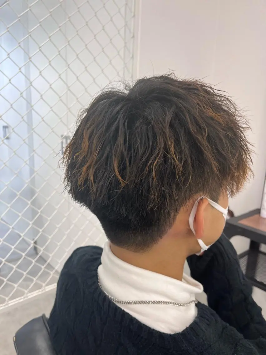 ショート カラー パーマ 武井 弘希 ブリーチなしカラー✨のヘアスタイル
