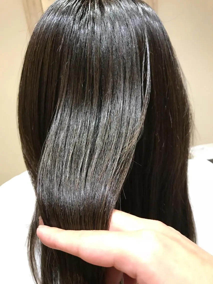 ミディアム 40代ママの 若見え専門美容師のヘアスタイル