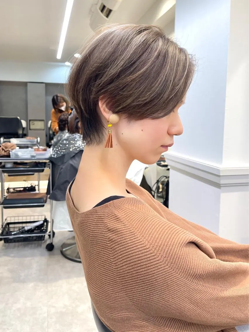 ショート オカダ ノゾミのヘアスタイル