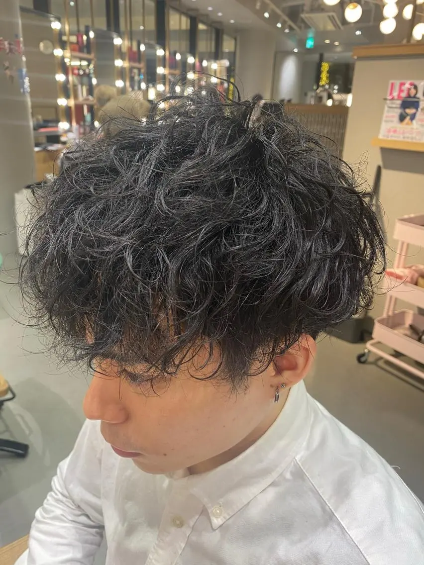 ショート パーマ メンズ カット パーマ 梅田茶屋町メンズ 専門美容師 山元一平のヘアスタイル