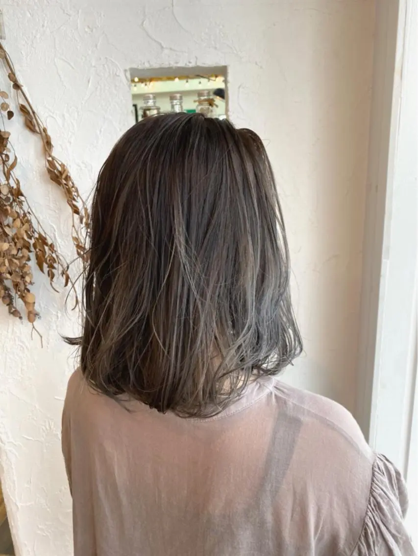 セミロング カラー 豊橋美容院 ソンリエのヘアスタイル