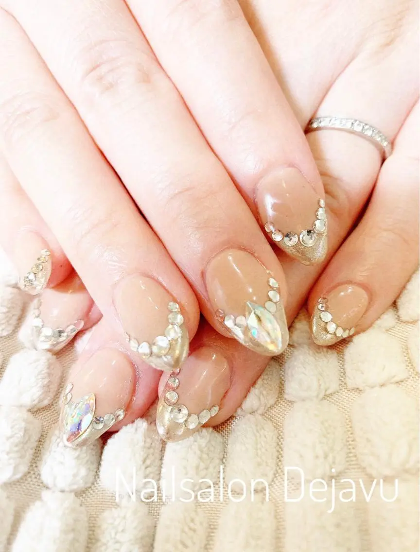 ネイル アートネイル フレンチネイル キラキラネイル ミラーネイル ワンカラーネイル Nail salon Dejavu 🌿のネイルデザイン