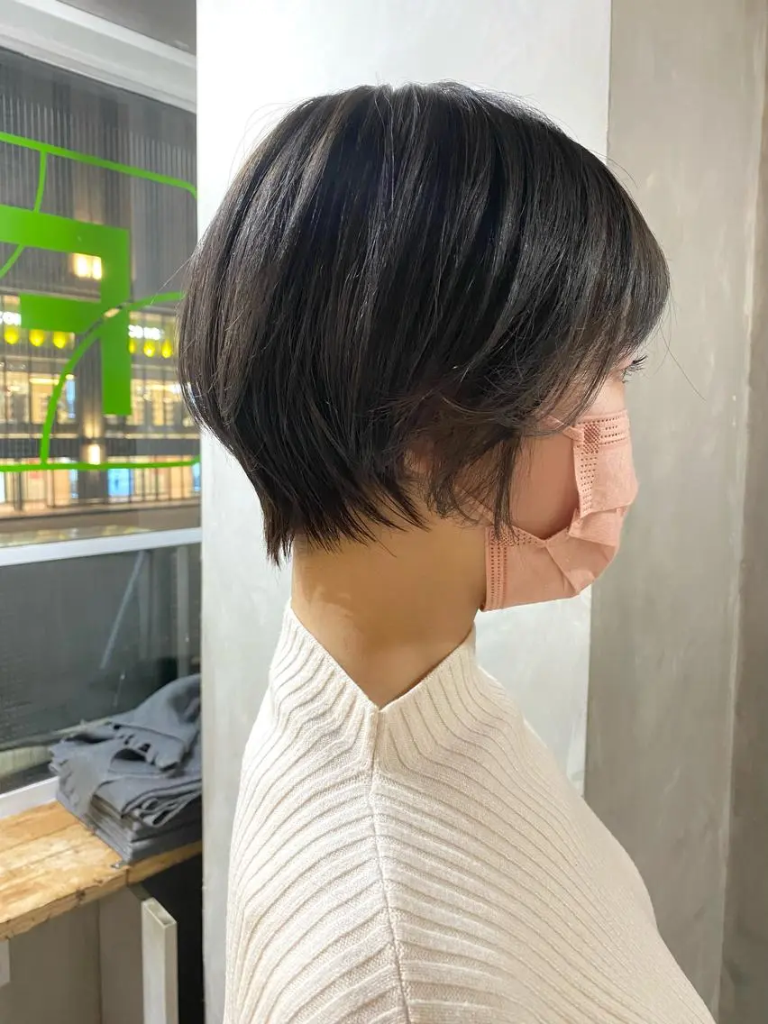 ショート カラー カット ヘアカラー ツキノキ ミナのヘアスタイル