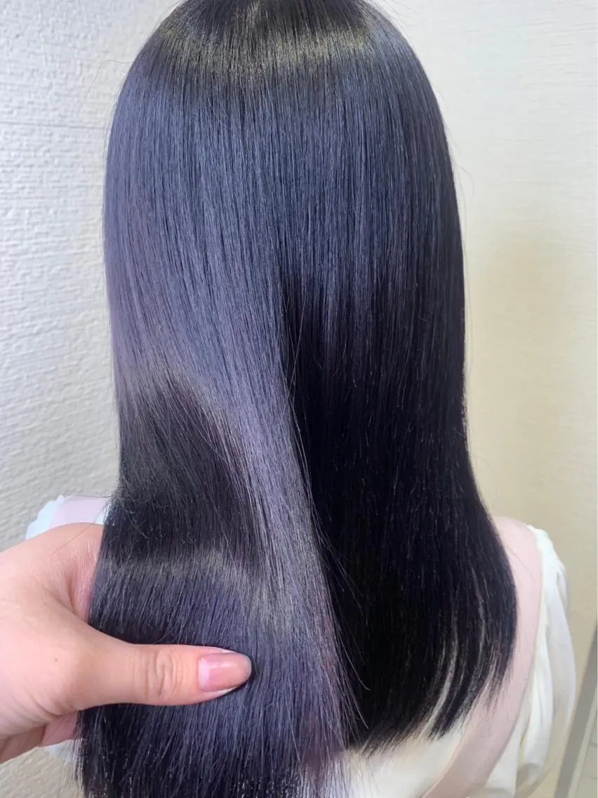 ロング カラー 黒髪 パープルカラー パープルブラック ヘアカラー トリートメント REM【阿佐ヶ谷】 MEGUのヘアスタイル