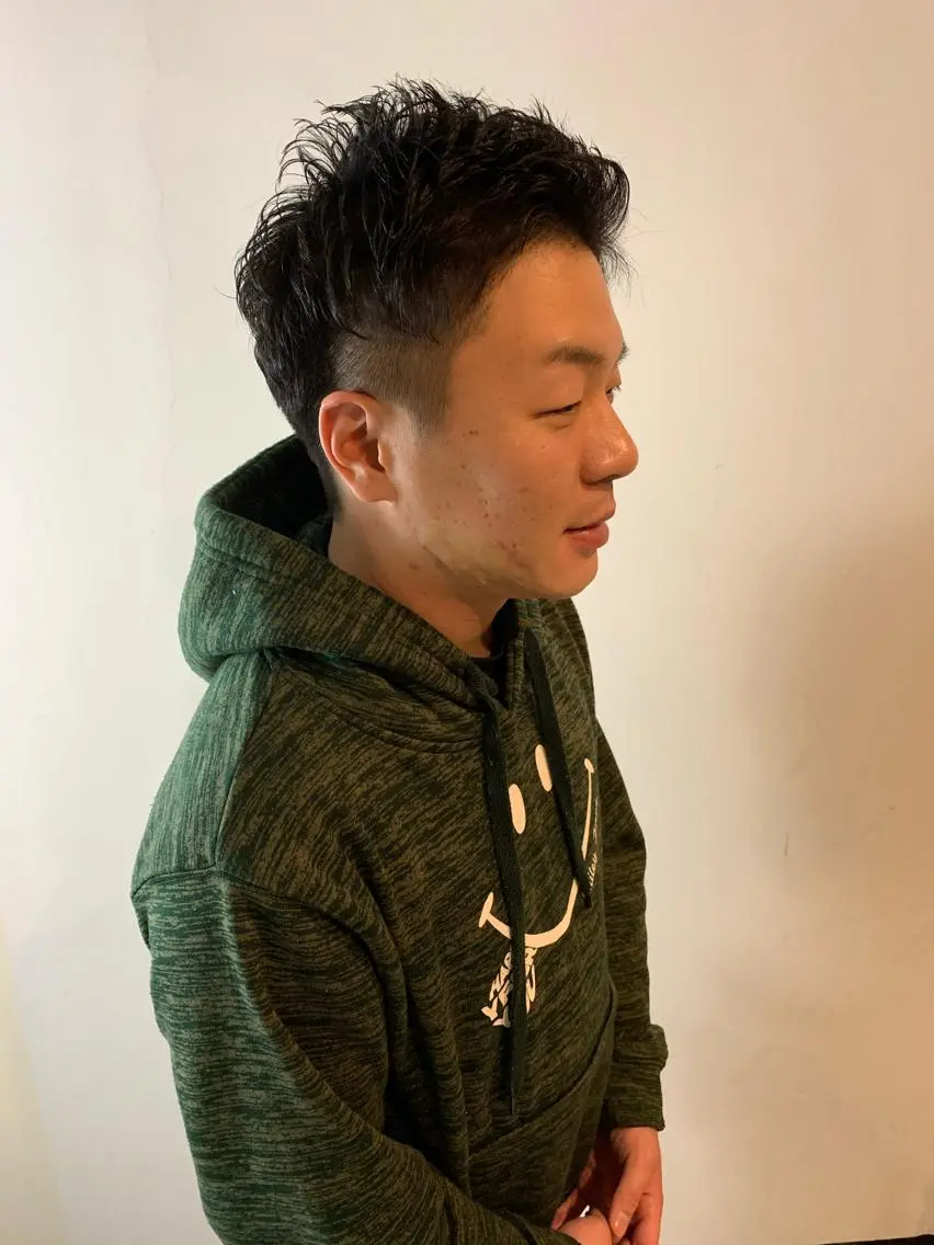ミディアム メンズ 田中 千恩のヘアスタイル