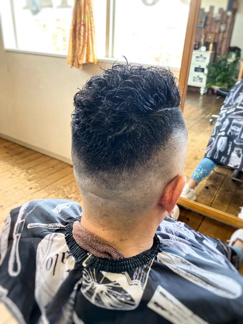 ショート カット パーマ タカハシ ユウヤのヘアスタイル