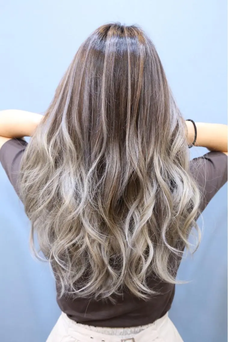 ロング カラー カット ヘアカラー 高野 真弥のヘアスタイル