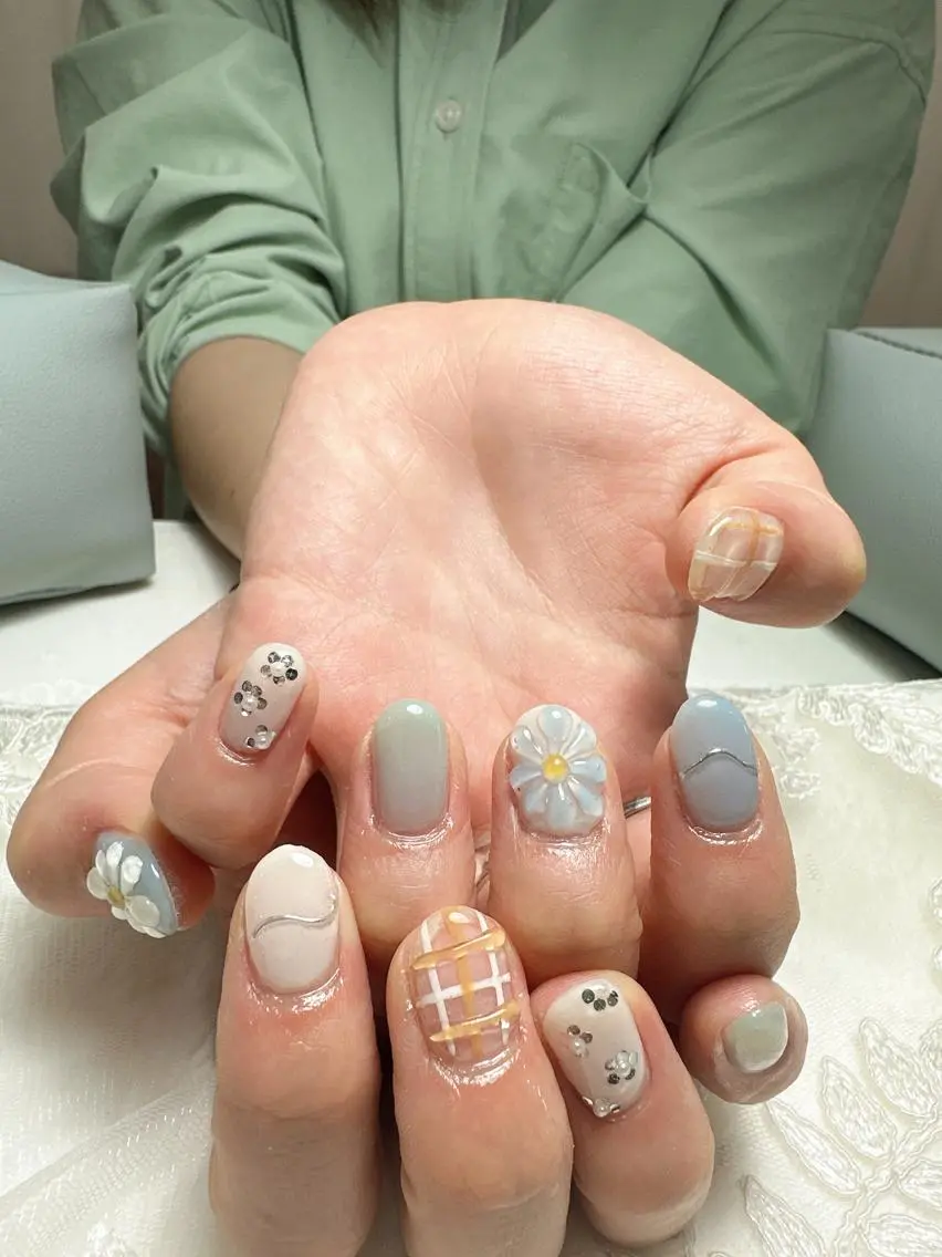 ネイル ハンドネイル Max nail&eyeのネイルデザイン