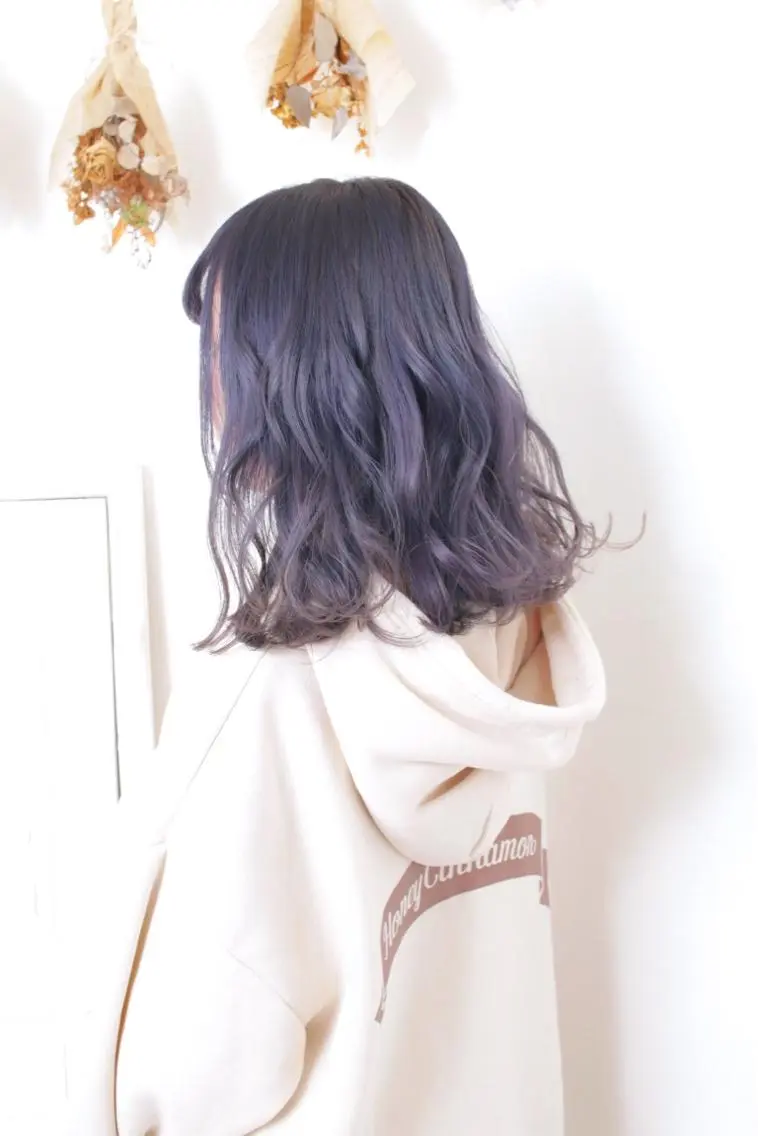 ミディアム カラー パーマ ヘアアレンジ メンズ 推し活専用 【派手髪】飯野ゆかりのヘアスタイル